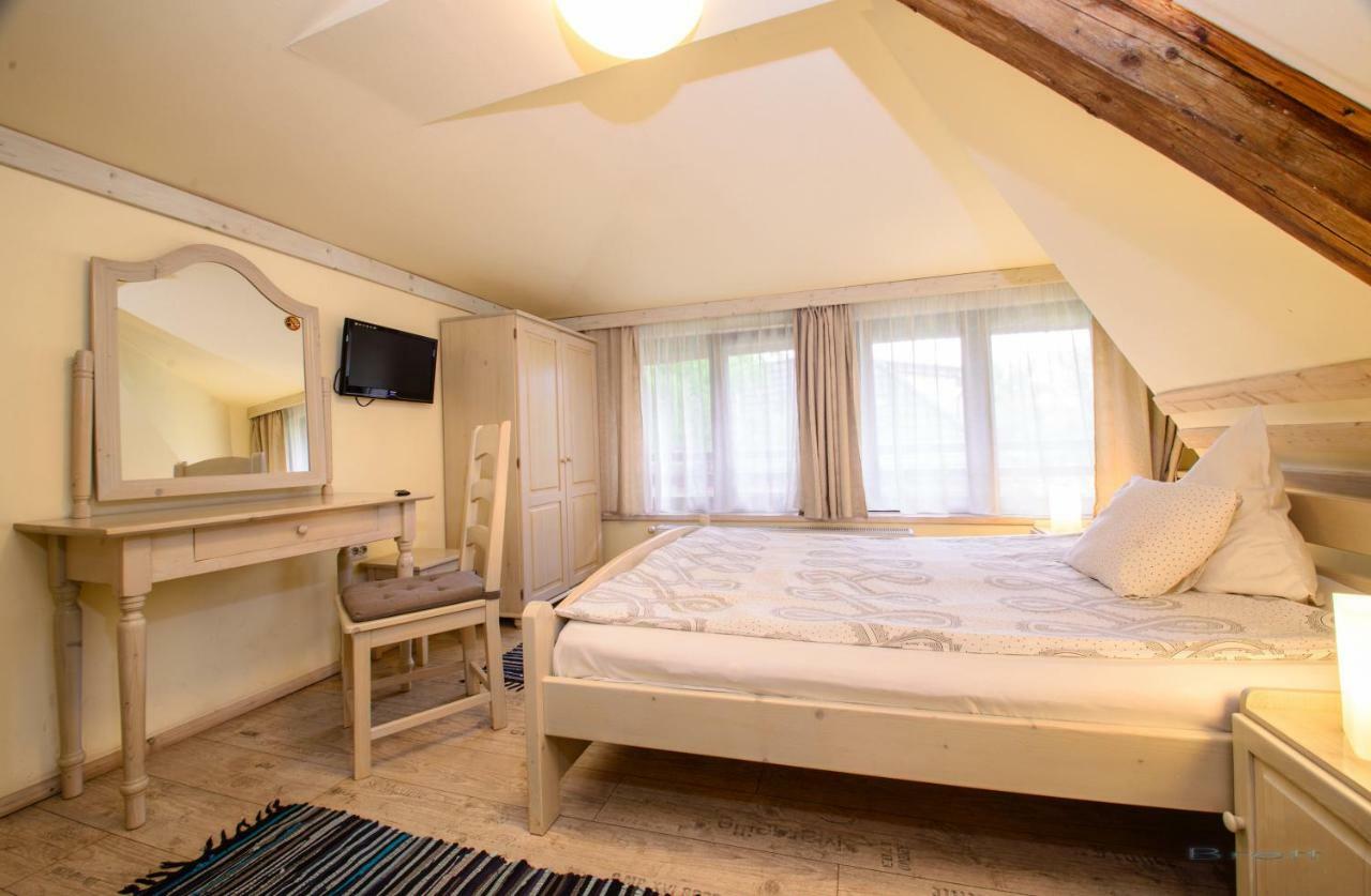 Mango Rooms Brasov Exterior photo