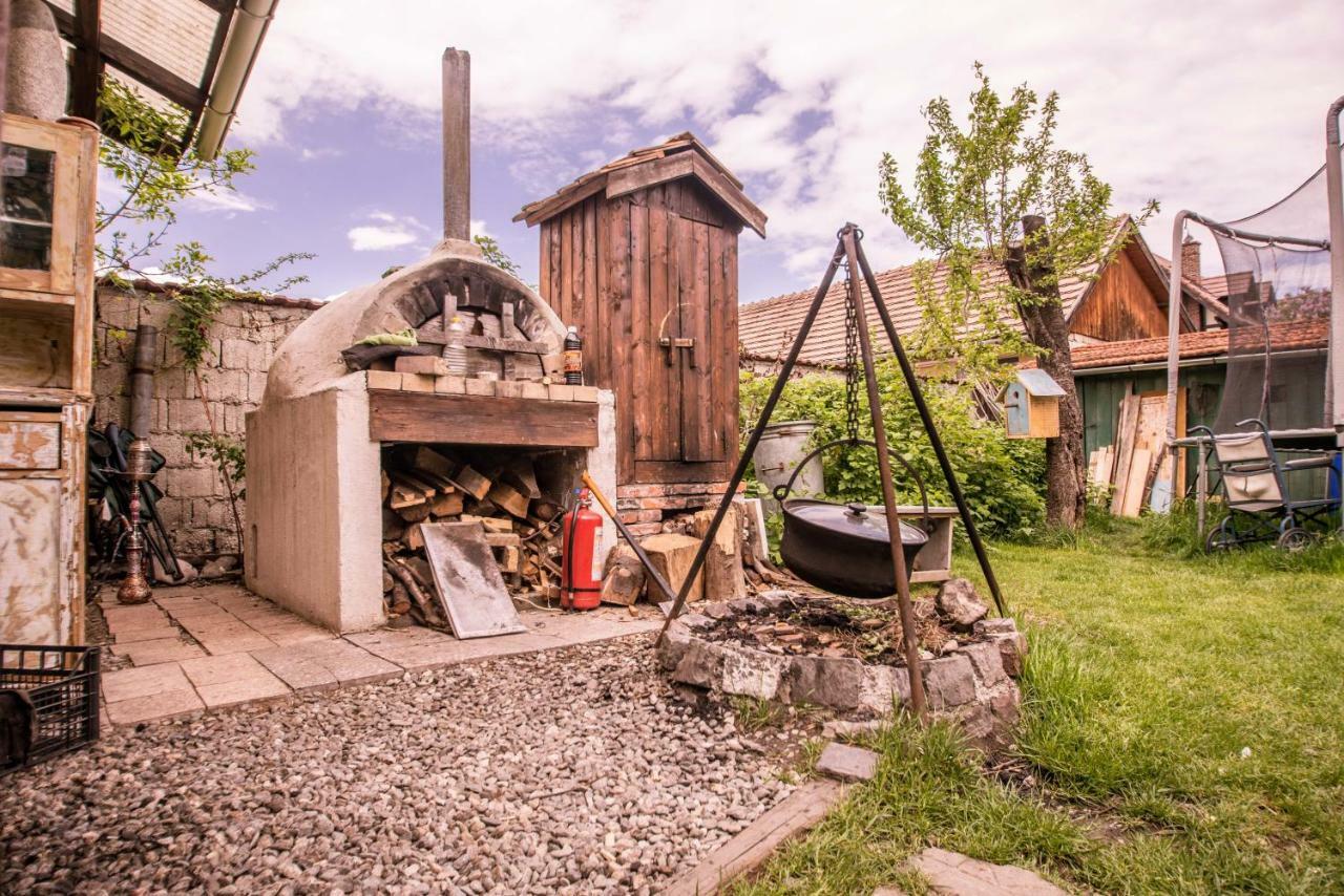 Mango Rooms Brasov Exterior photo